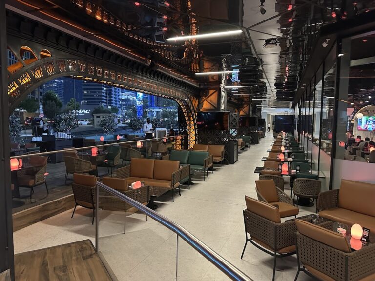 cafedeparis-81352121