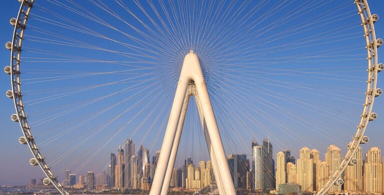 iconic-landmark-at-nearly